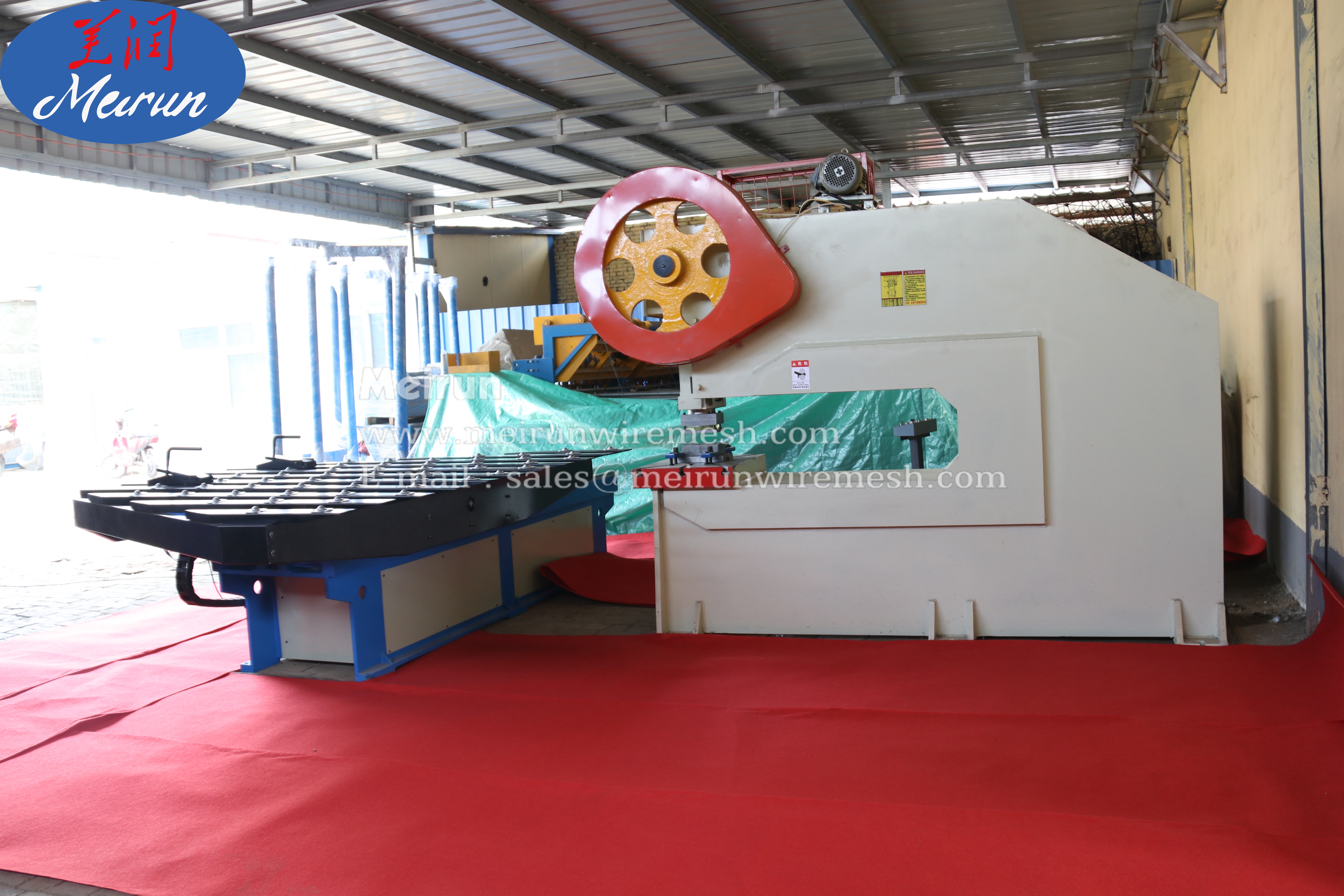 High Quality Aluminum Perforated Metal Sheet Making Machine