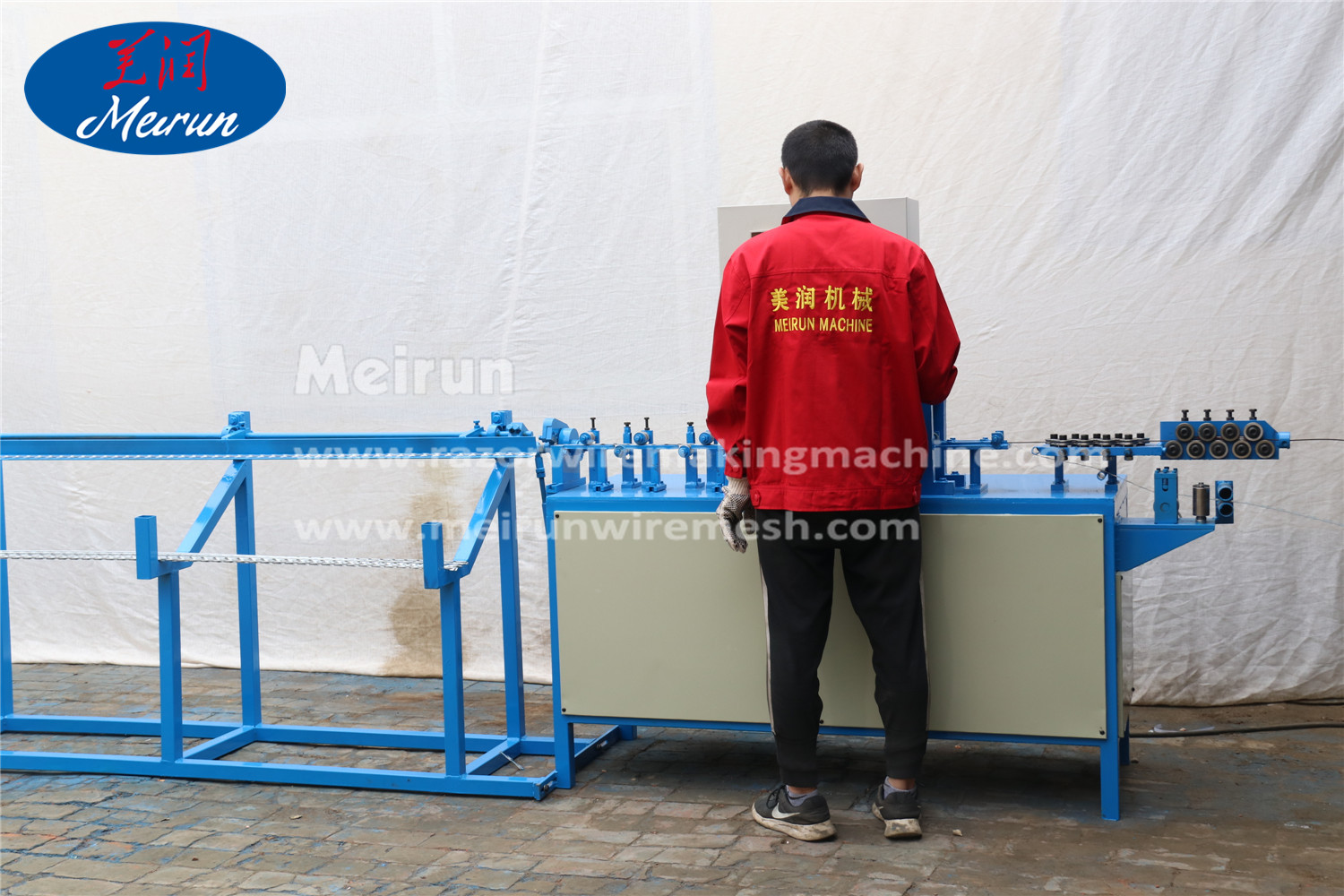 China International Standard Razor Barbed Wire Mesh Fence Welded Making Machine