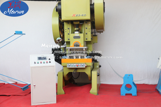 Razor Barbed Wire Welded Making Machine 