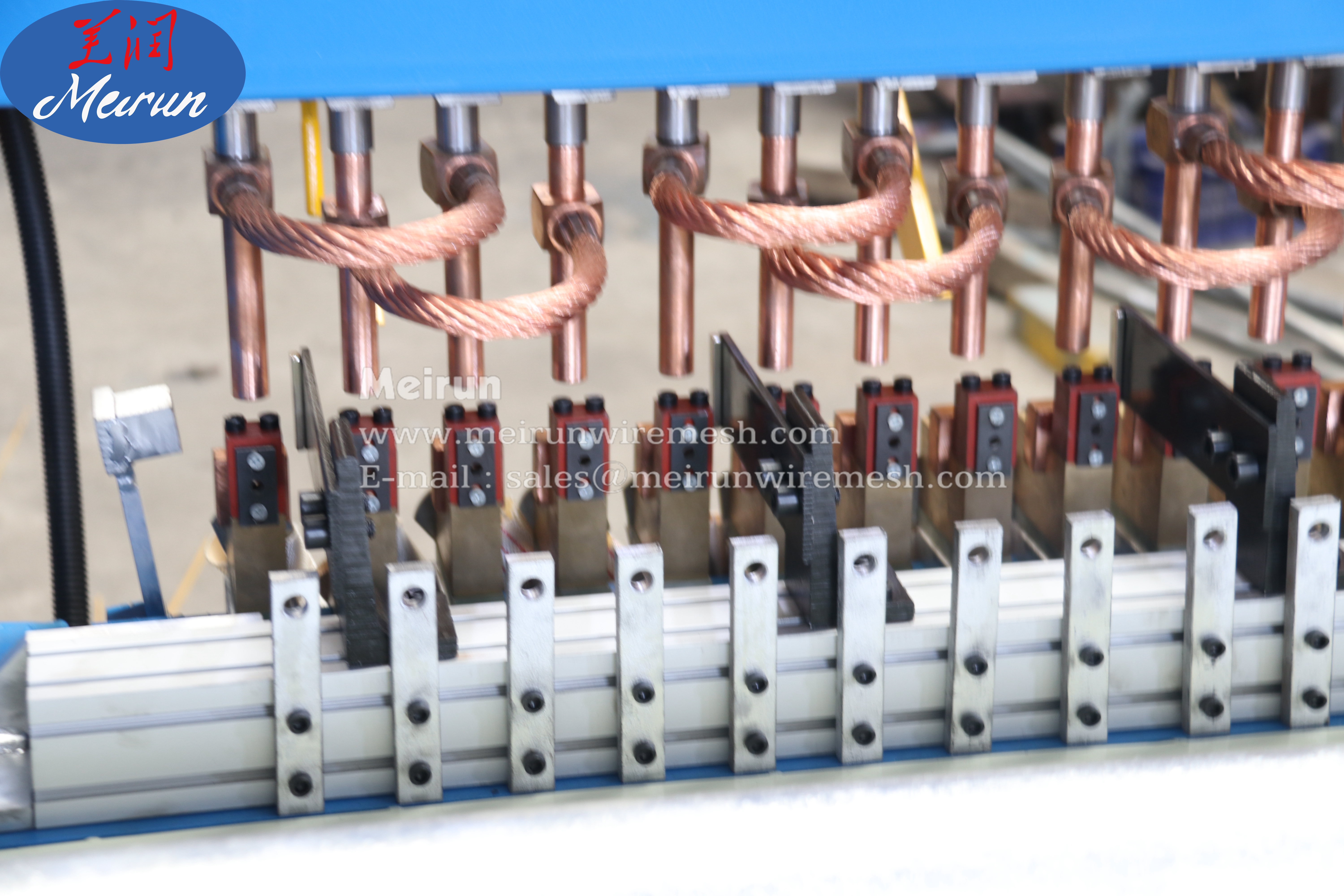 Lower Price Poultry Cage Mesh Welding Machine Welded Wire Mesh Machine Wire Cage Making Machine