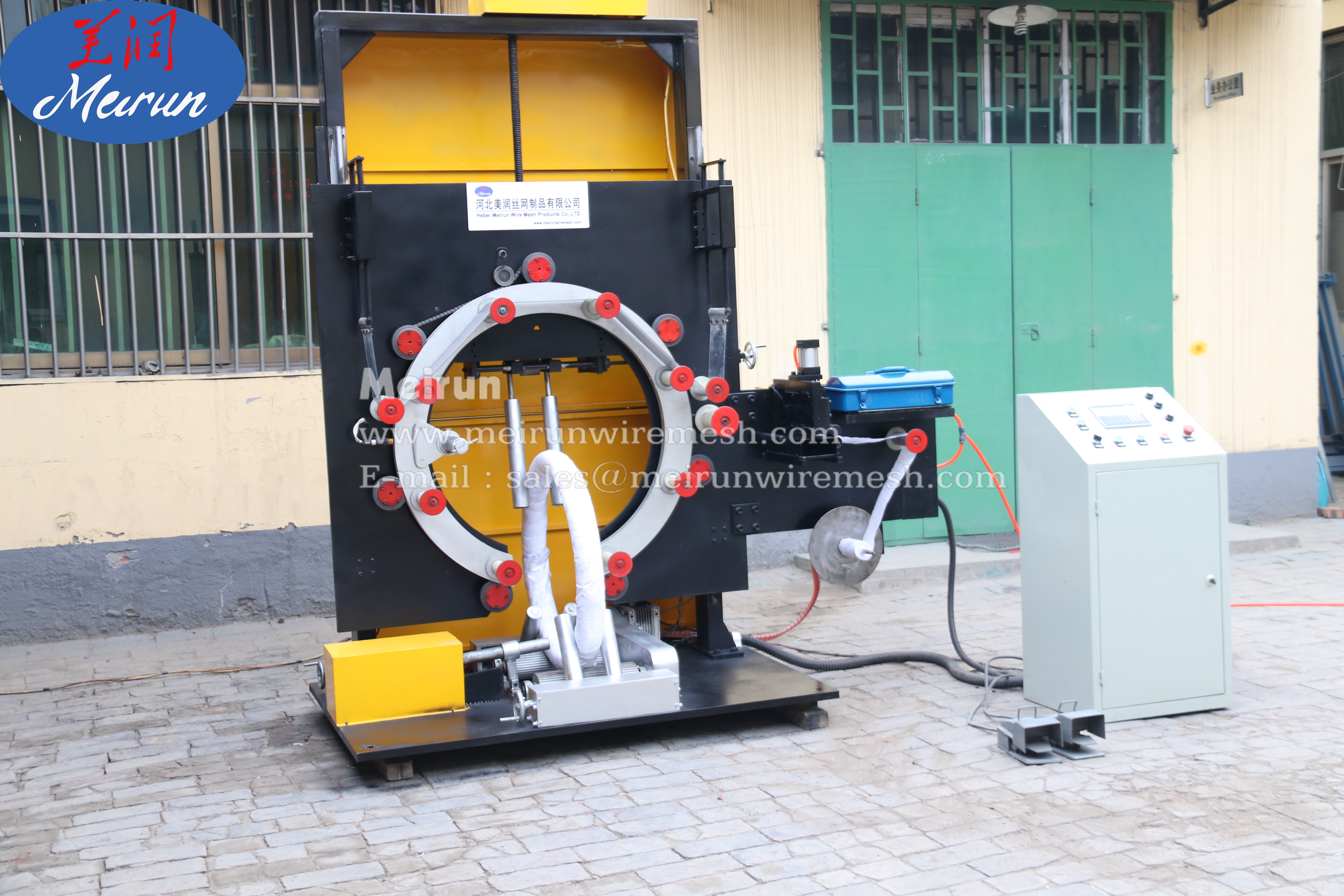 Razor barbed wire packing machine 