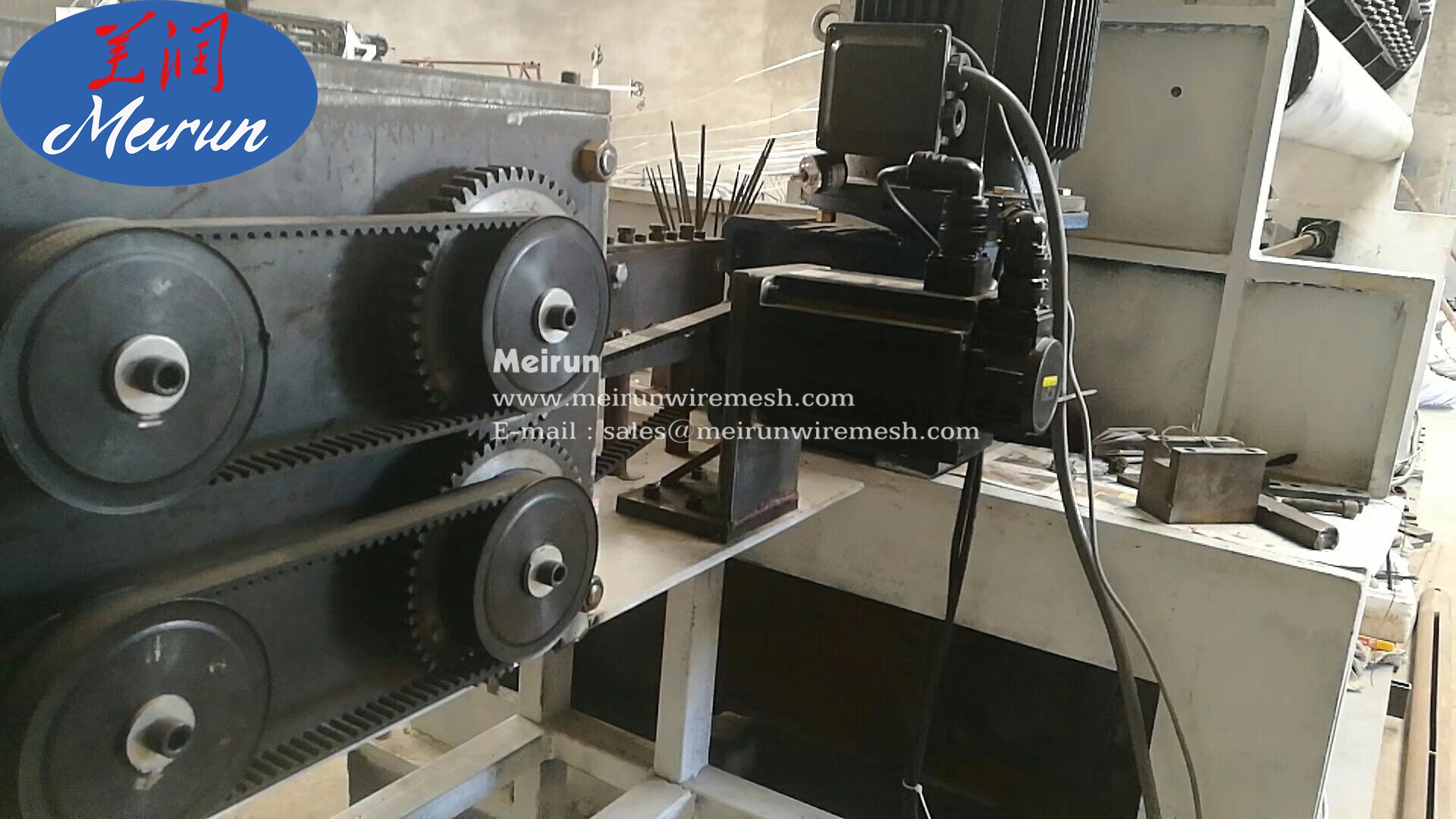 Fixed Knot Grassland Mesh Fence Making Machine