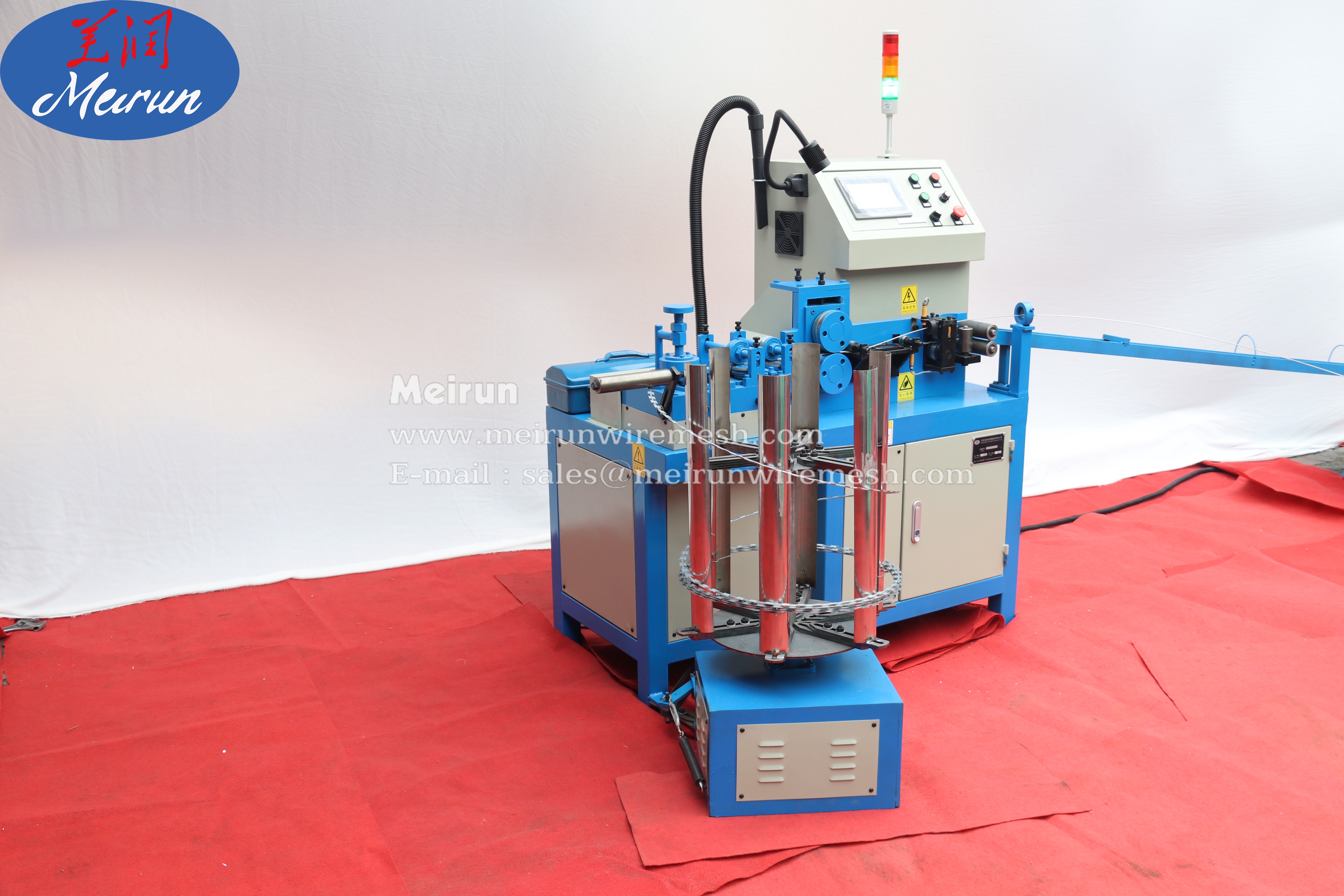  Razor Barbed Coiling Wire Machine And Forming Machine Produce Line 