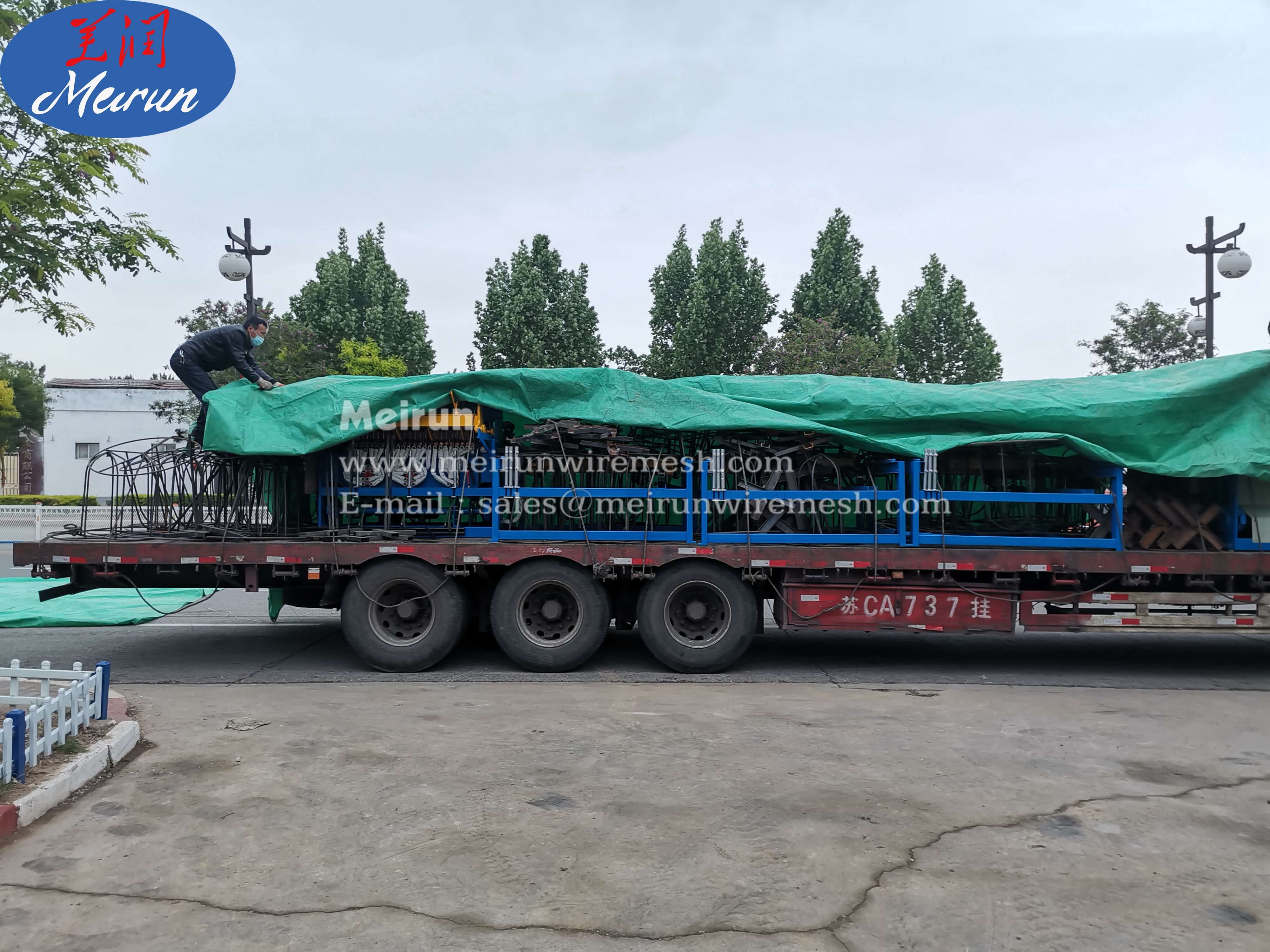 wire mesh welding machine in rolling Automatic wire mesh welding machine 