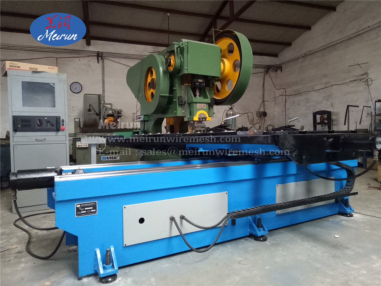 Best Service High Quality CNC Metal Mesh Machine Punching Hole Mesh Metal Sheet Perforating Machine