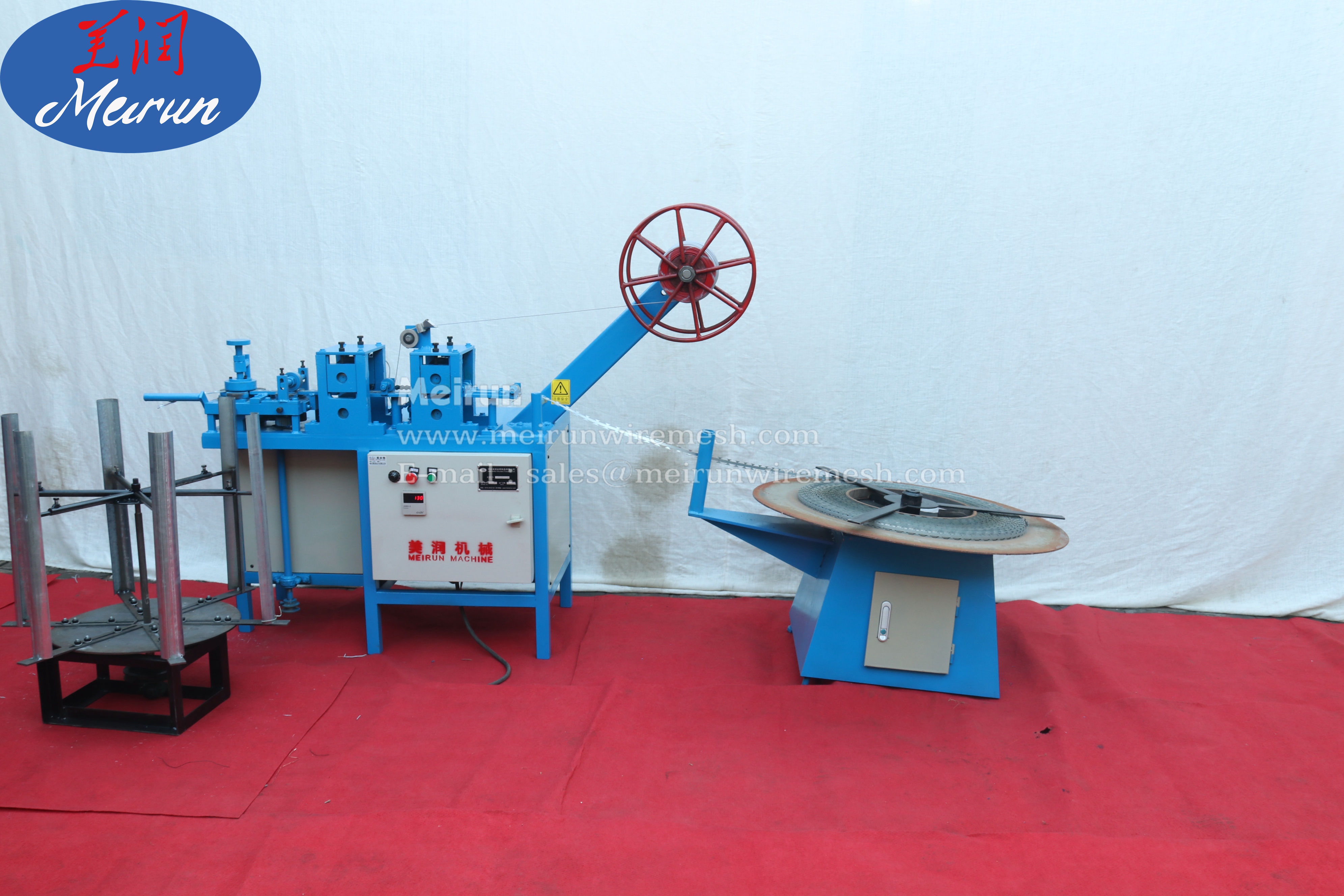 Razor Barbed Wire Fence Barrier Making Machine