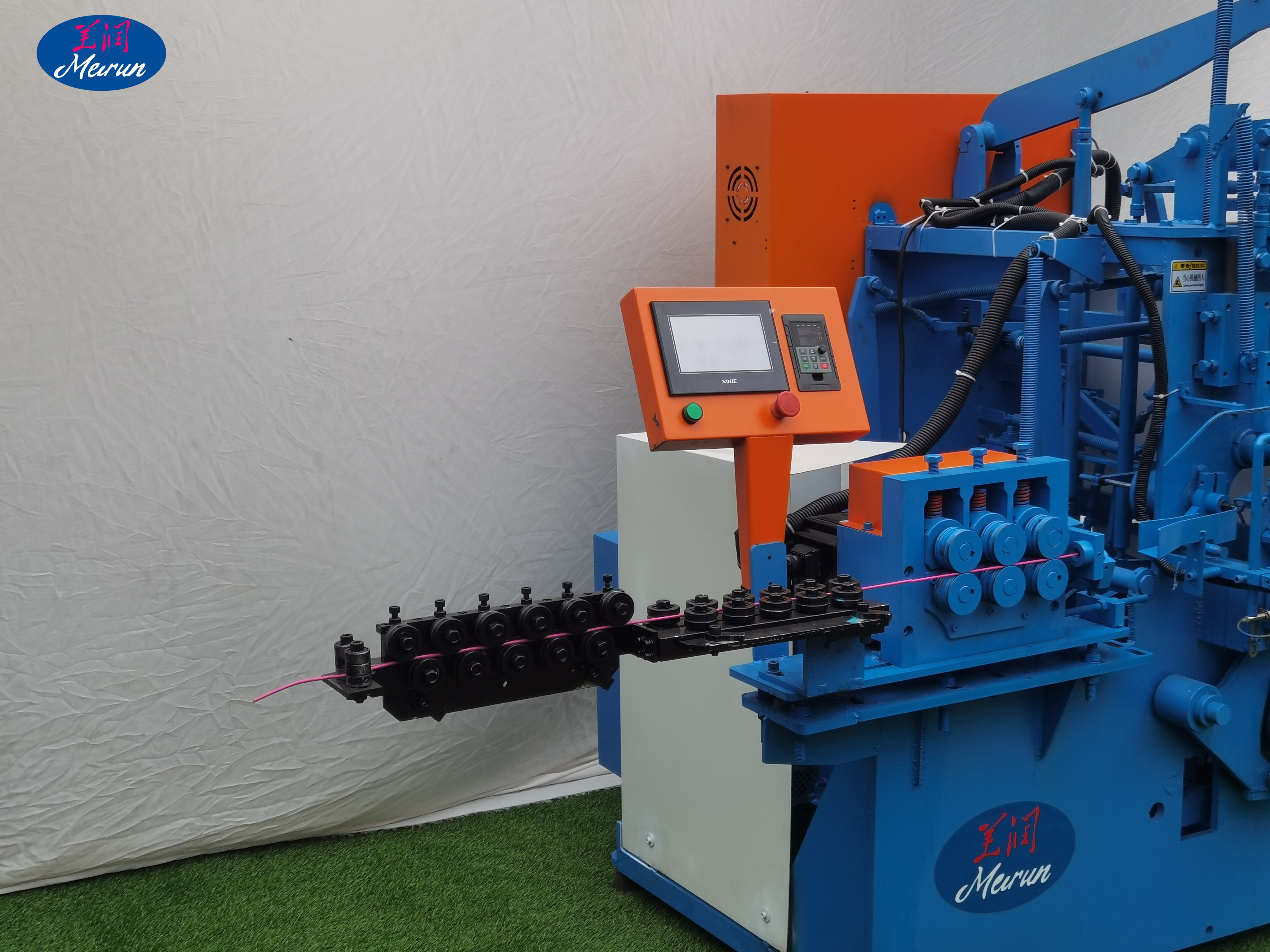  Premium Plastic Coated Clothes Hanger Forming Machinery for Laundry & Household Use