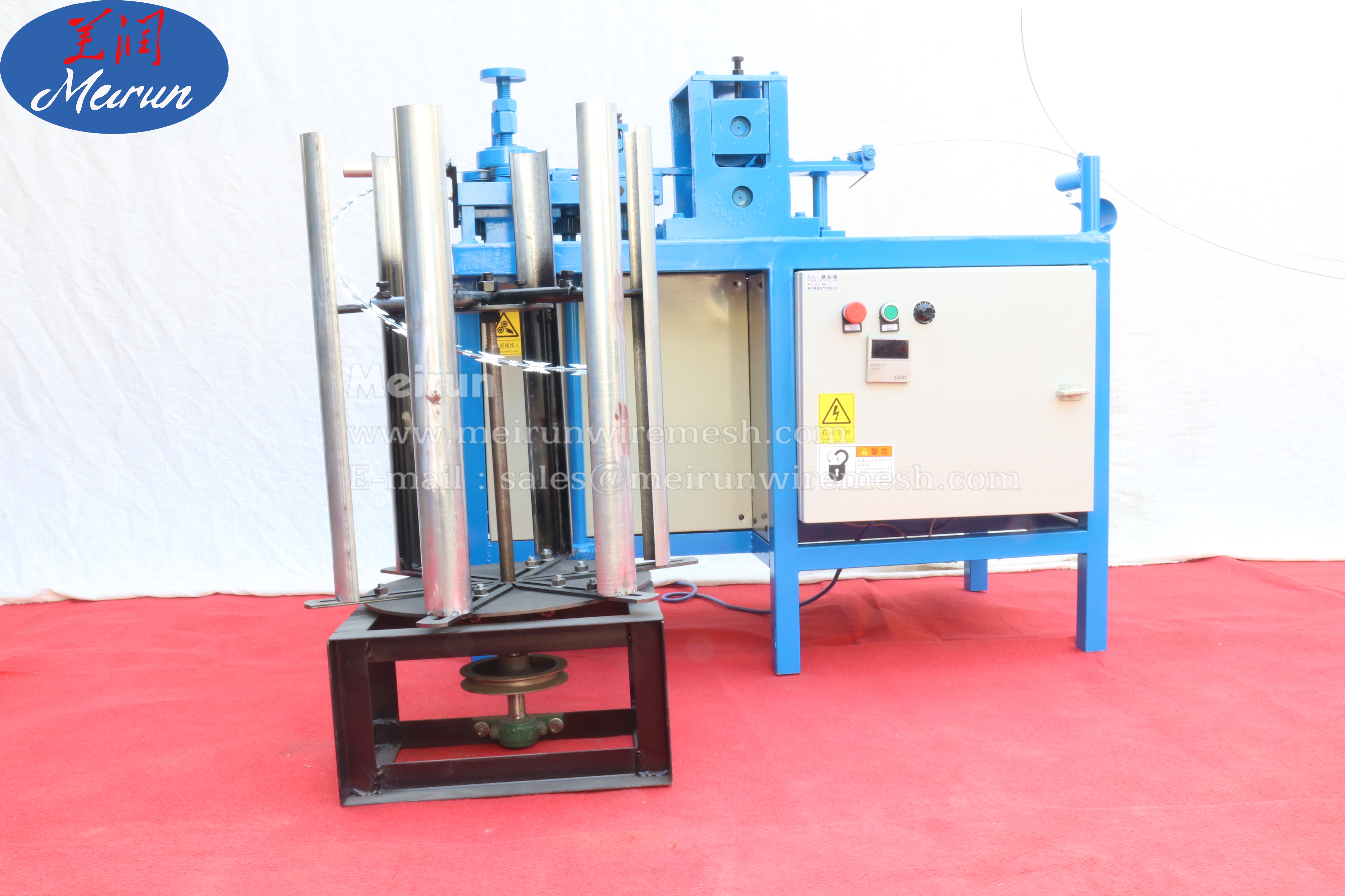 Concertina Razor Barbed Wire Fence Making Machine