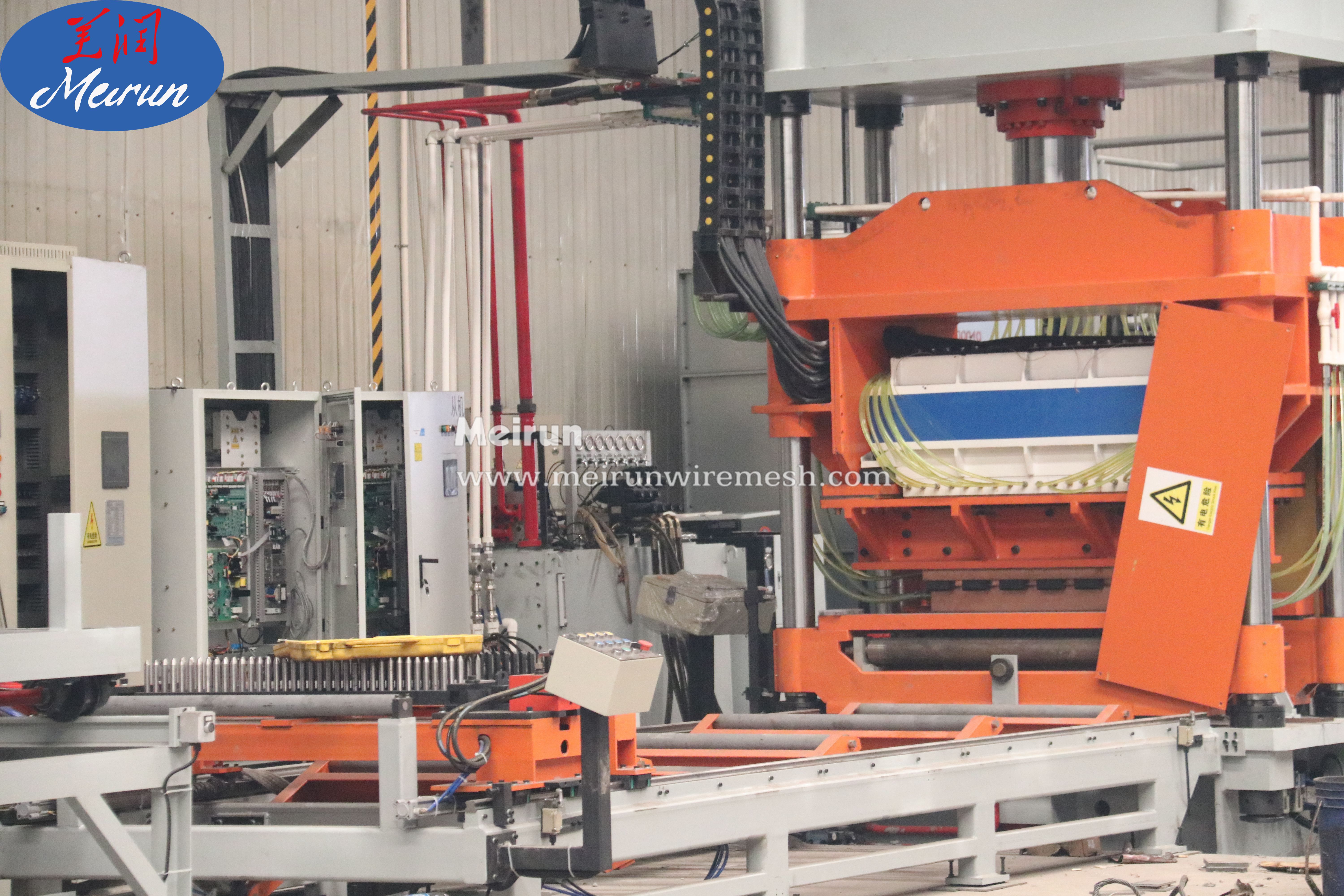 Hot Selling Grating Steel Grating Making Machine 