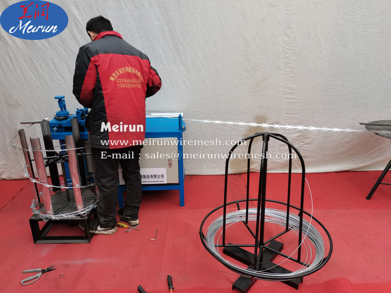 Best Quality Razor Barbed Wire Making Machine 