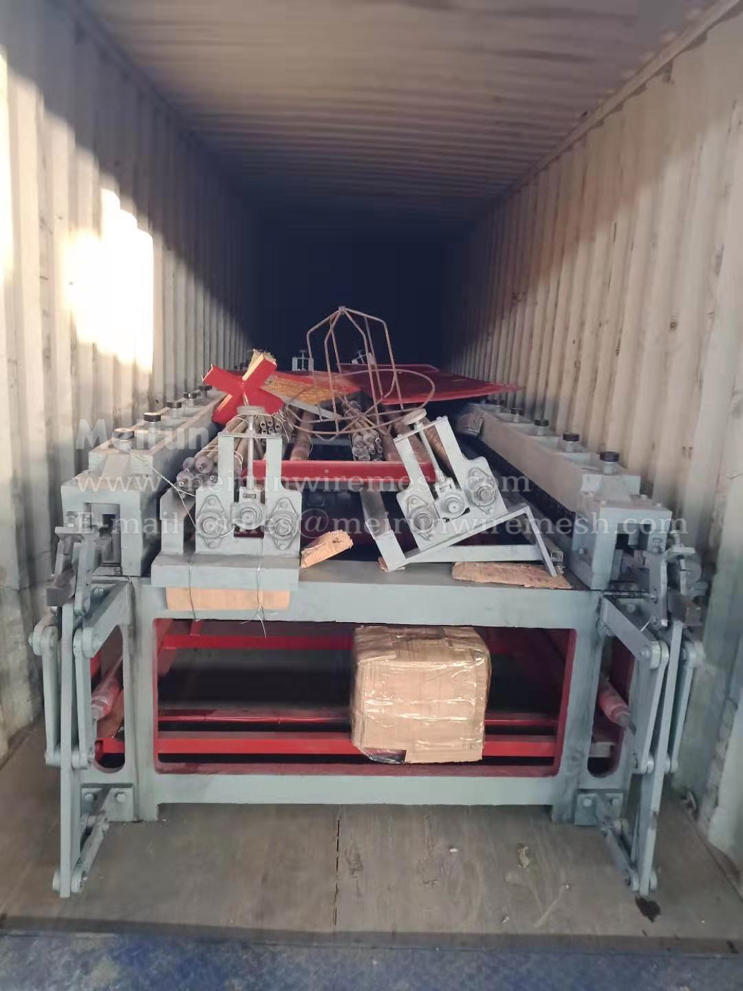 Hexagonal Wire Netting Machine 