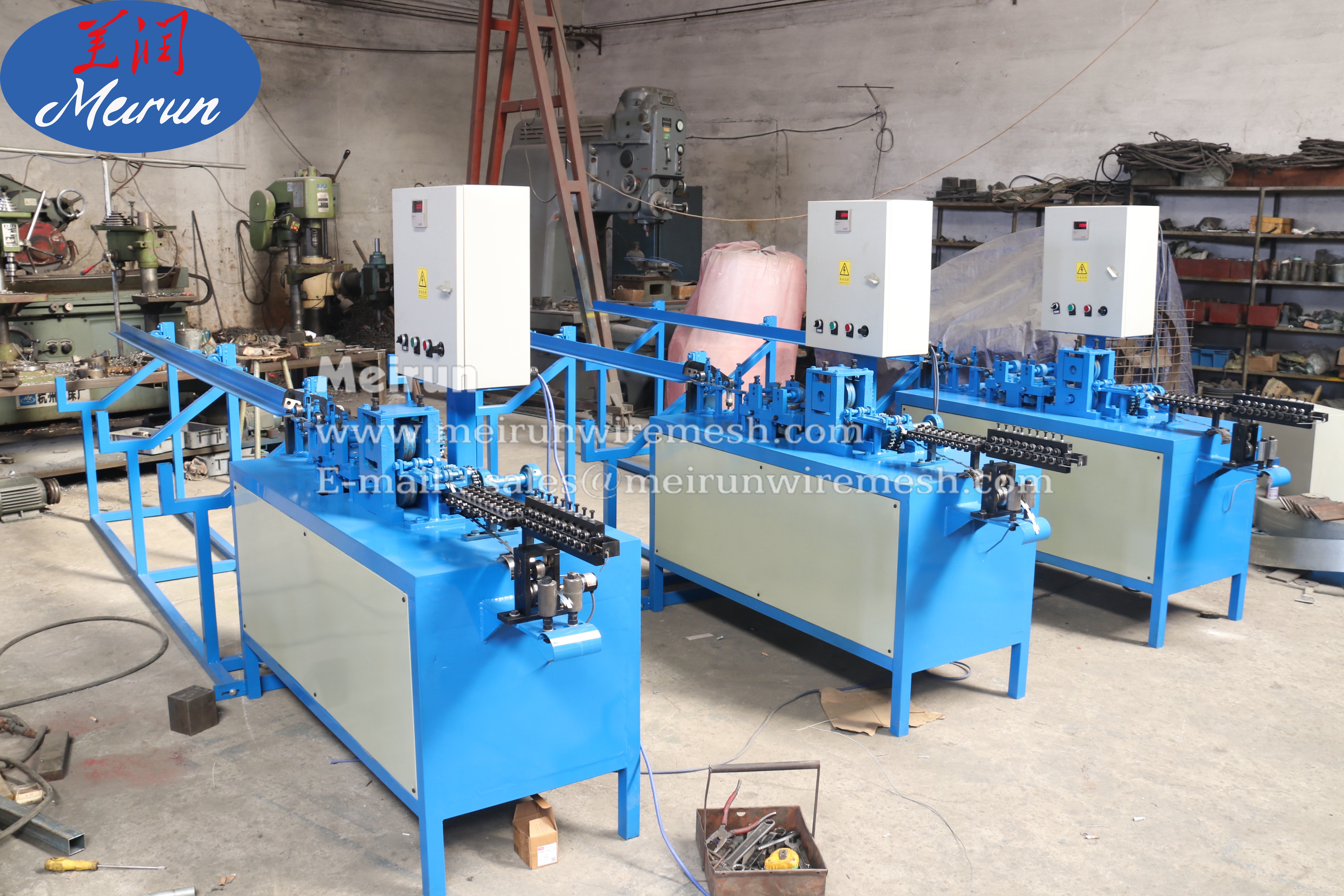 Razor barbed wire welding Straight making machine 