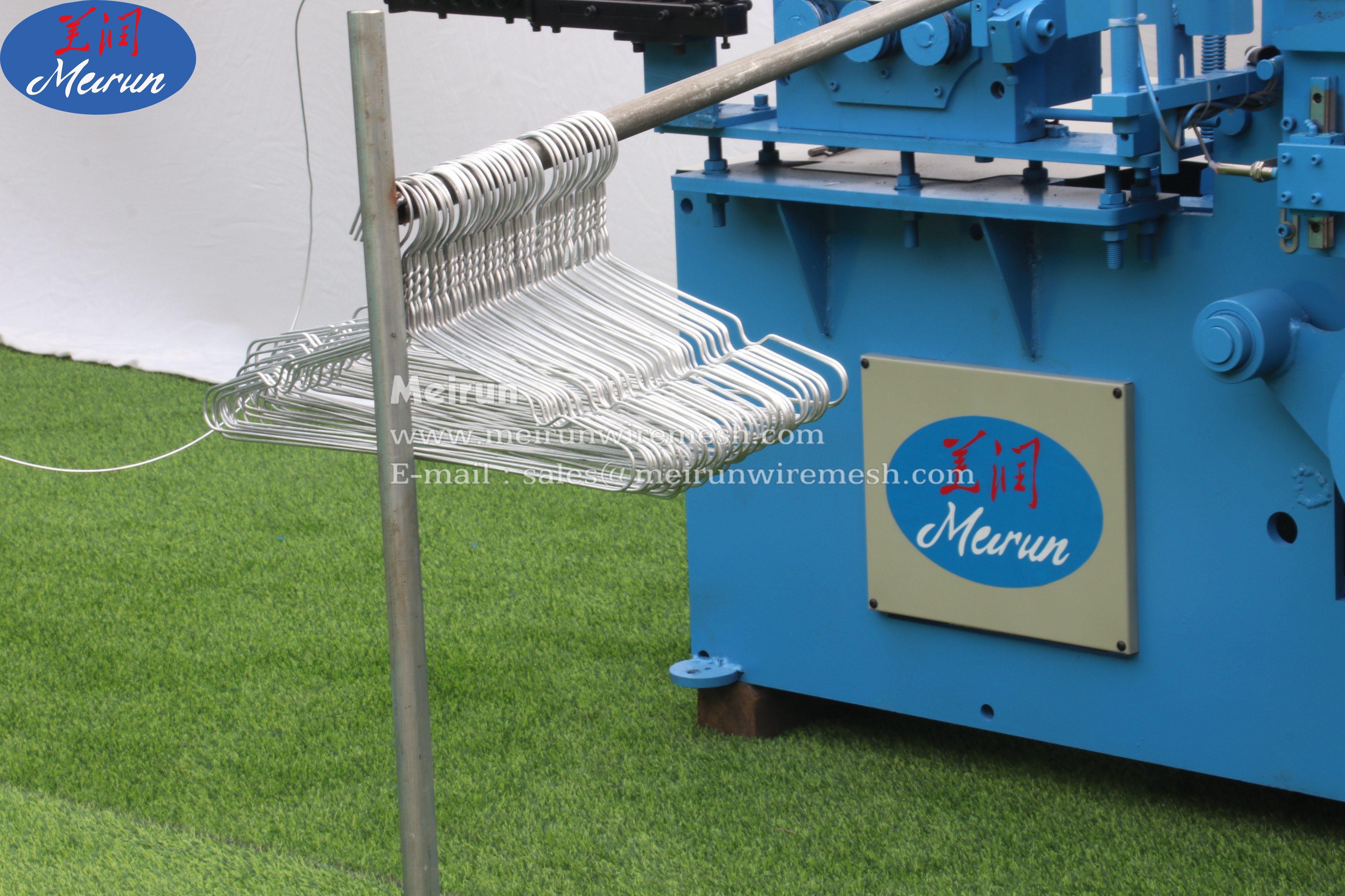 Wire Bending Cloth Hanger Making Machine