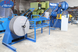 Razor making machine 
