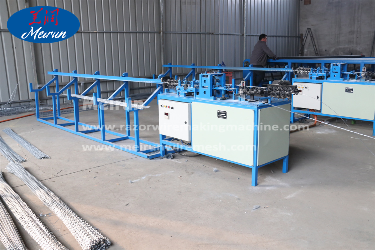 Razor Barbed Wire Welding Making Machine 