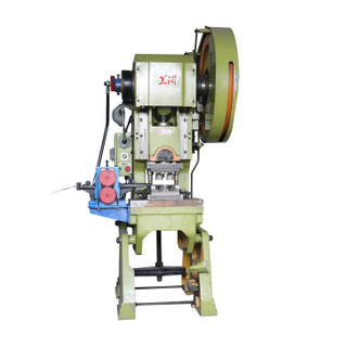 With Best Quality Razor Barbed Wire Clips Making Machine 