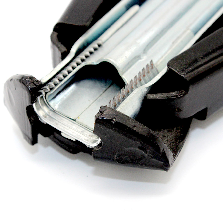 Greamaire F&aacute;inne Muc SR8