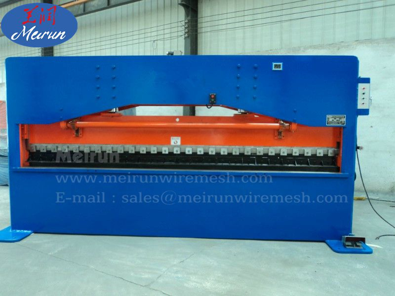 Metal Cutting And Bending Machine