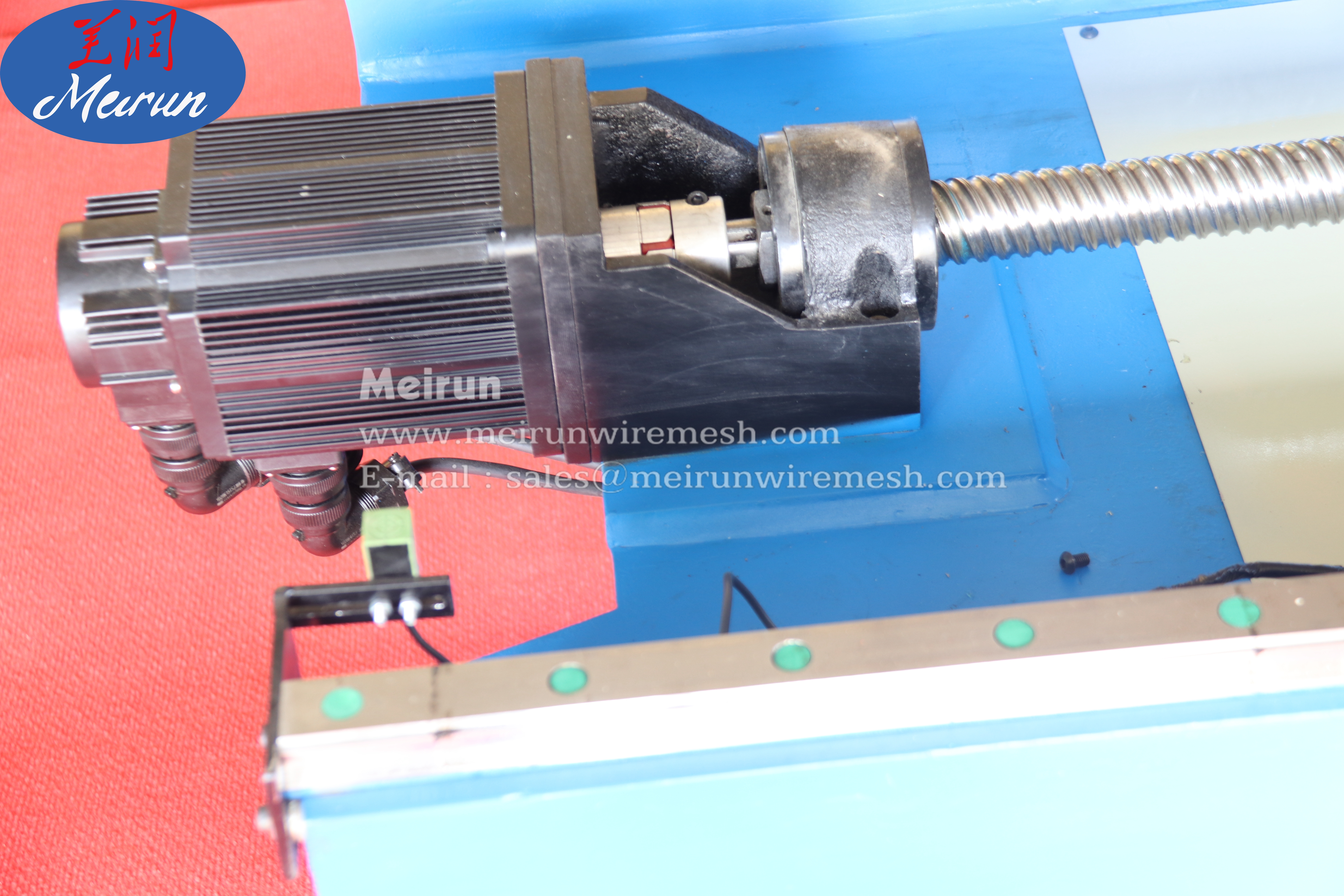 High Quality Aluminum Perforated Metal Sheet Making Machine