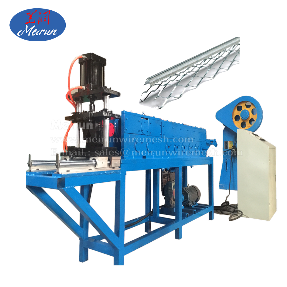 High speed automatic corner wire mesh making machine