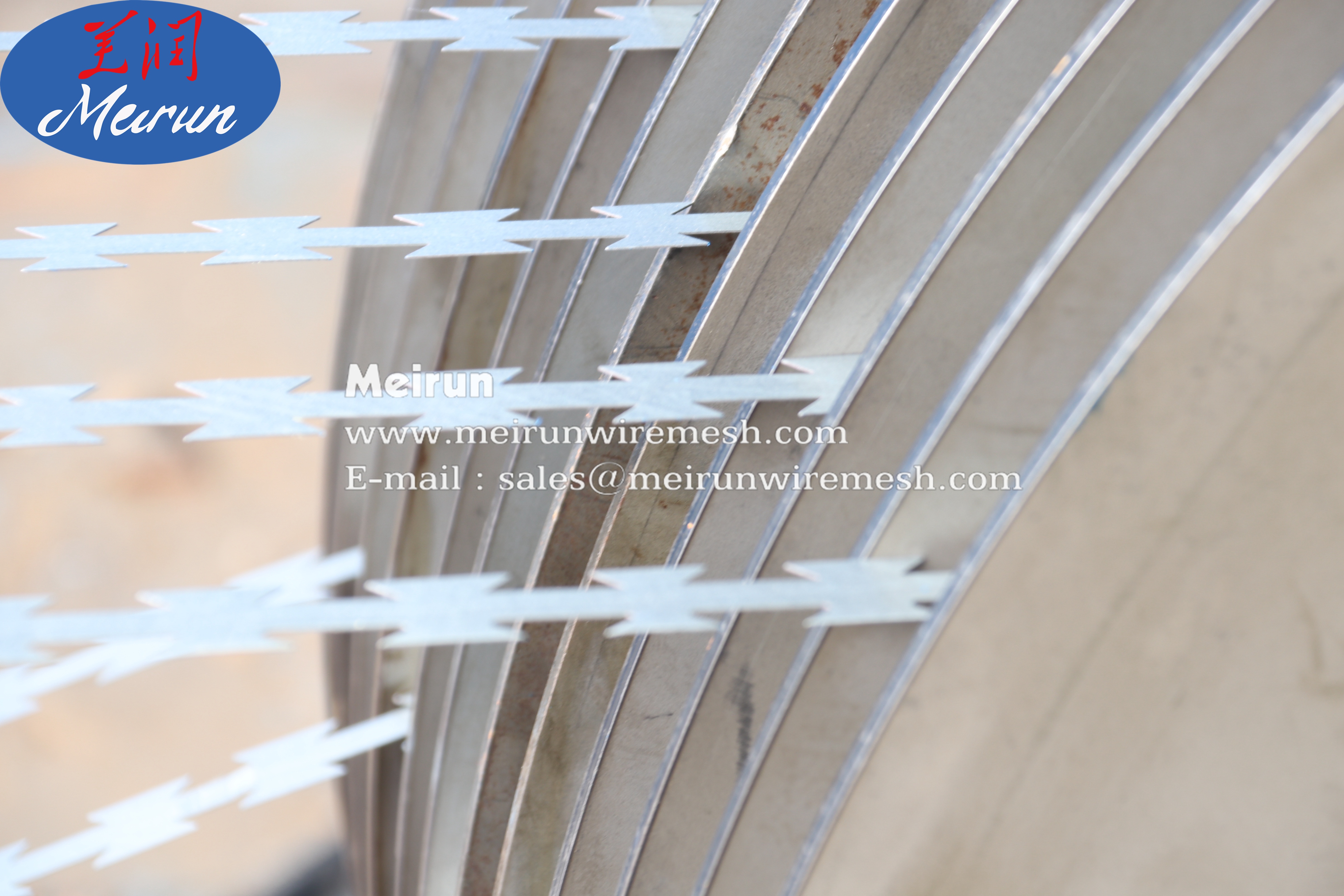 450mm/730mm/980mm Razor Wire/Galvanized Razor Barbed Wire