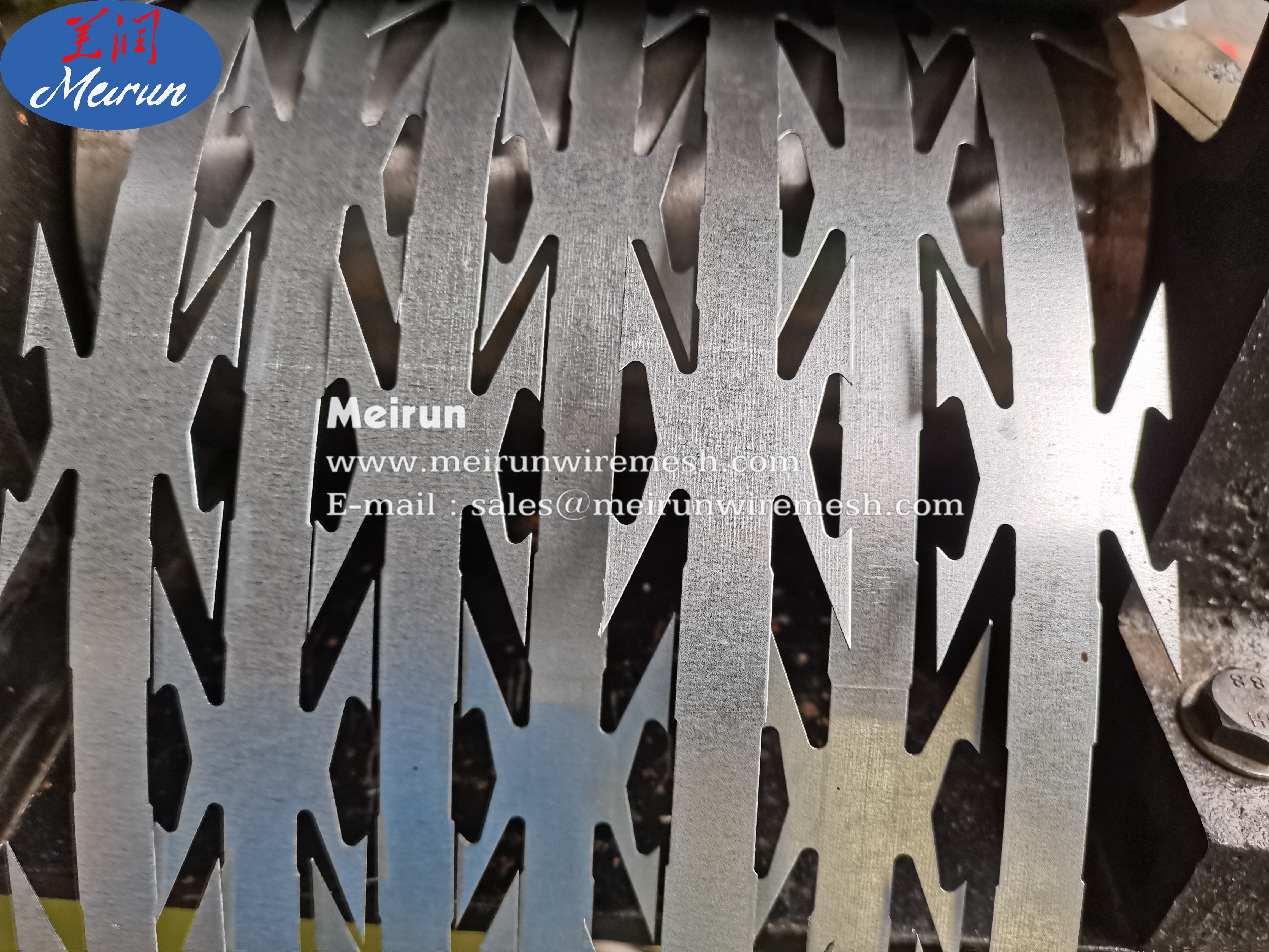 Conventional Razor Wire Making Machine