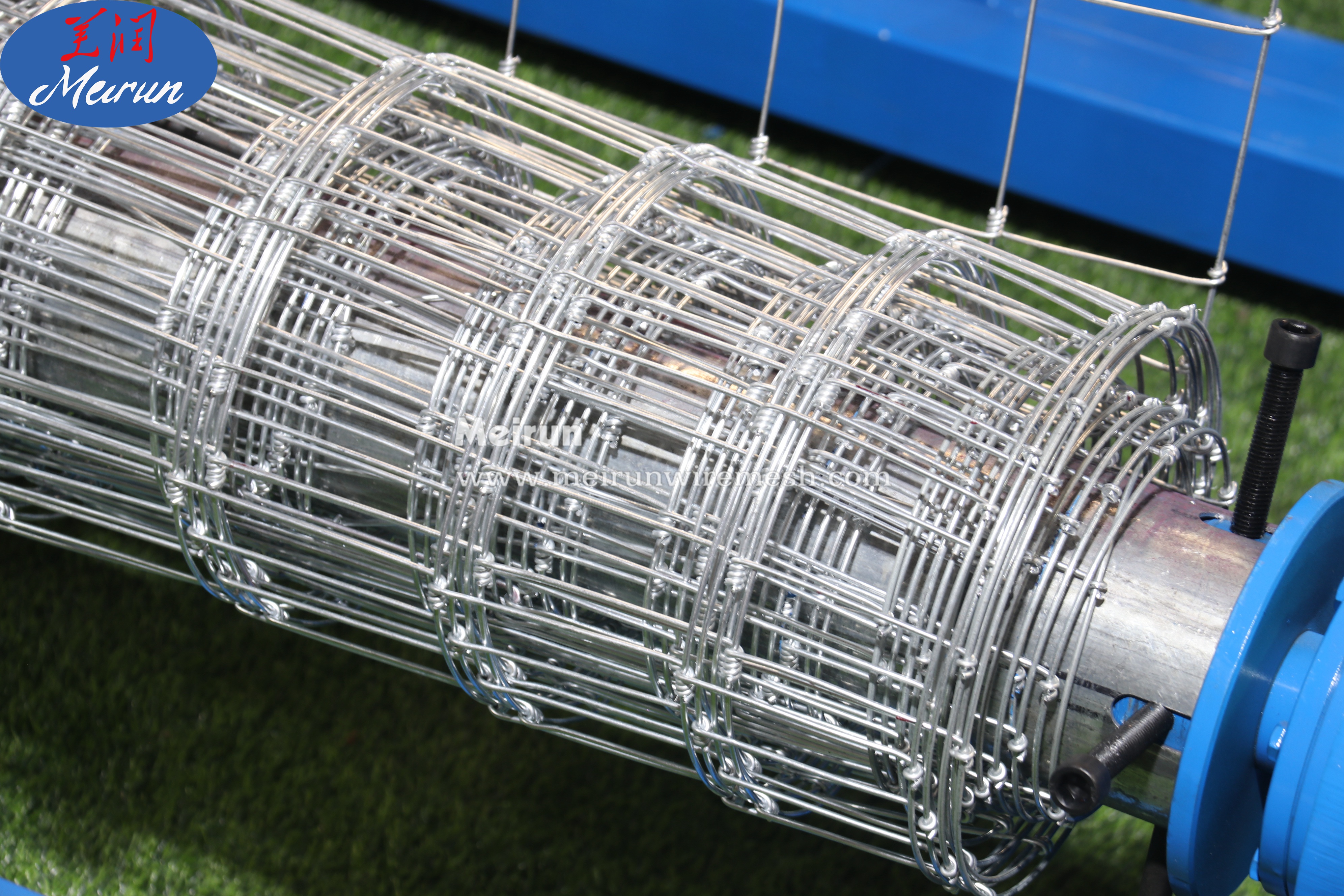 2022Hot Sales Grassland Fence Netting Processing Machine Cattle Grassland Fence Machine Field Fence Making Machine 