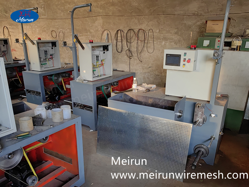 Industrial Grade Wet Wire Drawing Machine For Metal Fine Wire Production