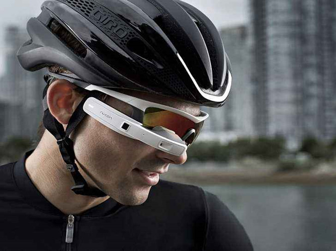 How to protect your sports sunglasses?