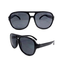 Floating Sunglasses Sleek and sporty Polarized men Eyewear wrap-style shades Women UV400 protection