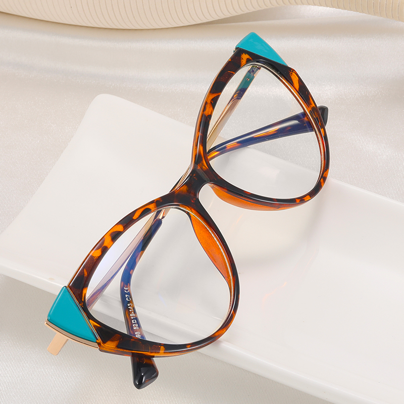 DILICN new spliced ​​two-color optical frame fashionable women's cat eye wholesale European and American best-selling models