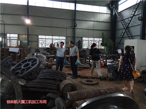 mining-machinery-factory2