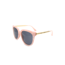 New 2022 Fashion Classic Polarized Sunglasses Plastic Discount Wholesale Retro Cateye Cute Sun Glasses for Women