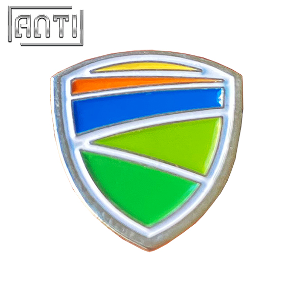 Sport simple color badge Plate Silver Soft Enamel Zinc Alloy Lapel Pin With Backing Card Wholesale Manufacturer