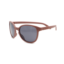2022 New Design Classic Child Eye Protect Vogue Child Wearing UV400 Brown Kids Sunglasses