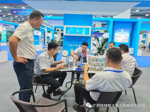 calcium-carbonate-exhibition5