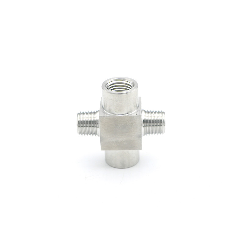 SS304 Forged Pipe Fitting Cross 1/2" NPT Male Female