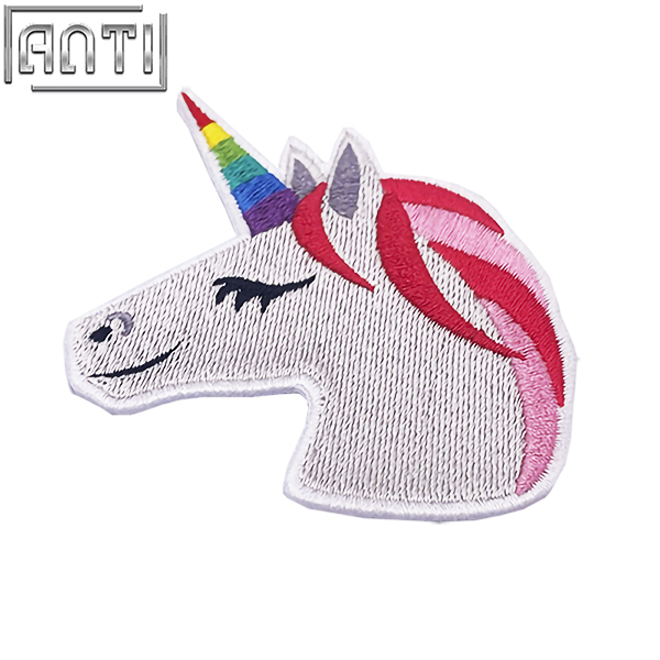 Custom Cartoon Fantasy Colorful Unicorn Embroidery Fashion Patches Unique Quality College Design Embroidery Applique Designs