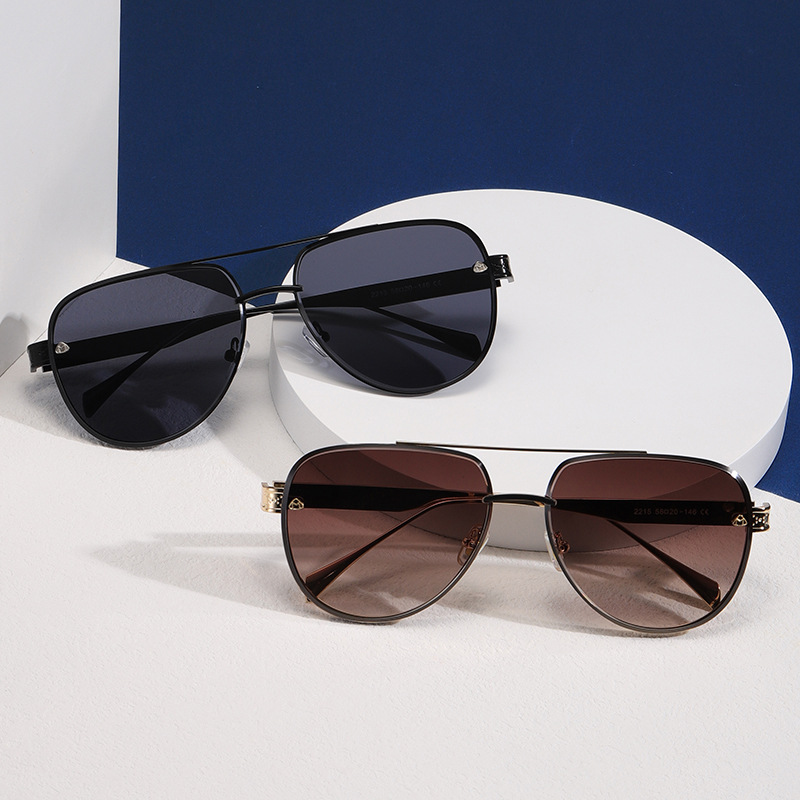 Fashionable Lady Woman 2022 Metal Sunglass Lentes De Sol De Metal Trendy Sunglasses