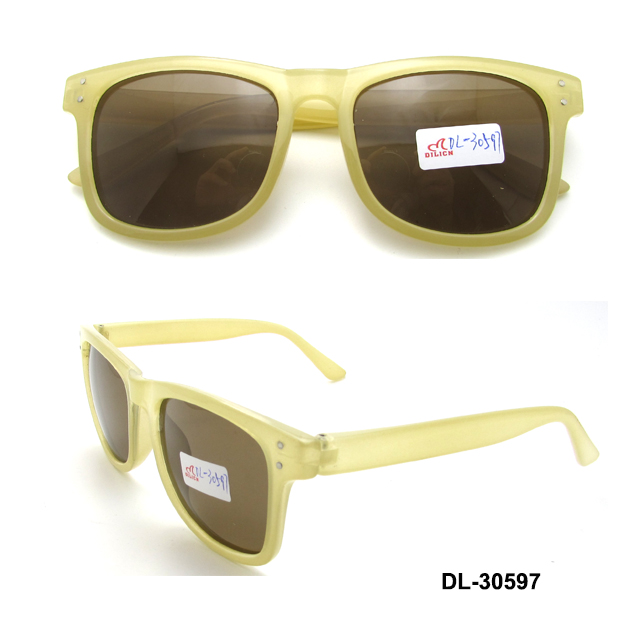 Men Polarized Lens Float Water Sunglasses Male Sport Fishing Sun Glasses TPX Material Floating Eyewear UV400