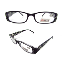 Diamond-studded reading glasses for women