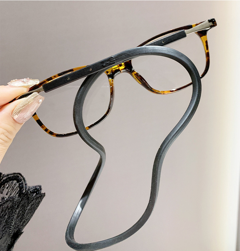 Magnetic neck-hanging portable ultra-light anti-lost reading glasses