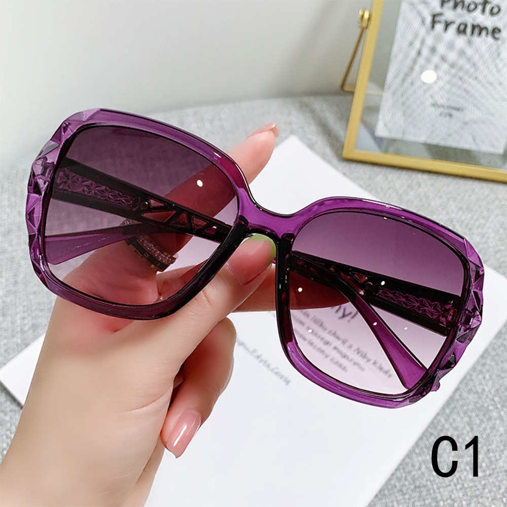 2024 Women's Retro Sunglasses with Large Frame PC Material Oval Style Fashion Trend Sunshade Sunscreen Glasses