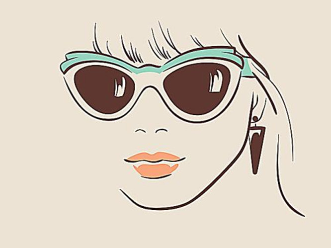 Choose sunglasses correctly to protect your eyes.