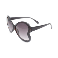 Latest Fashion Colorful UV400 Customized Heart Shape Vogue Women Black Sunglasses