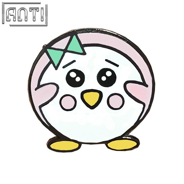 Custom Round Pink Cute Cartoon Character Lapel Pins Unique College High Quality Black Nickel Metal Hard Enamel Badge For Gift