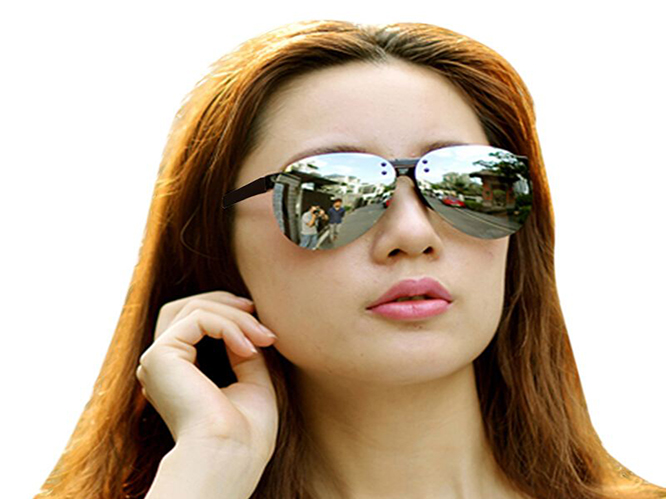 Clip lens, sunglasses specially configured for optical glasses!