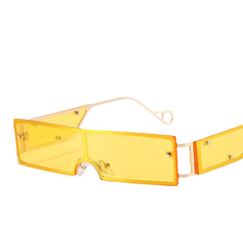 New Small Square Rimmed Piece Sunglasses