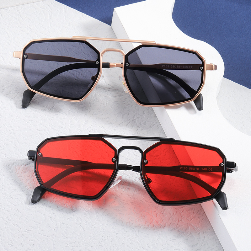 Vintage Metal Punk Men Women Sunglasses gafas de sol hombre Trendy Irregular Steampunk Shades Sun Glasses UV400