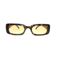 2022 Classic Retro Ladies Clear Rimless Square Lentes De Sol Trendy Sunglasses Vintage Small Rectangle Ocean Plastic Sunglasses